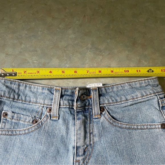 Levi's Light Blue Denim Jean Shorts - Picture 15 of 15